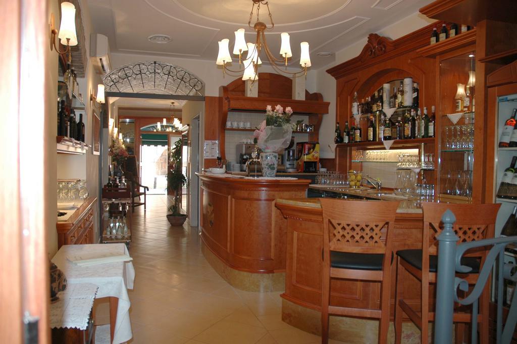 Hotel Locanda La Comacina 3*